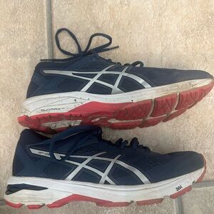 Women’s asics GT-1000 running sneakers